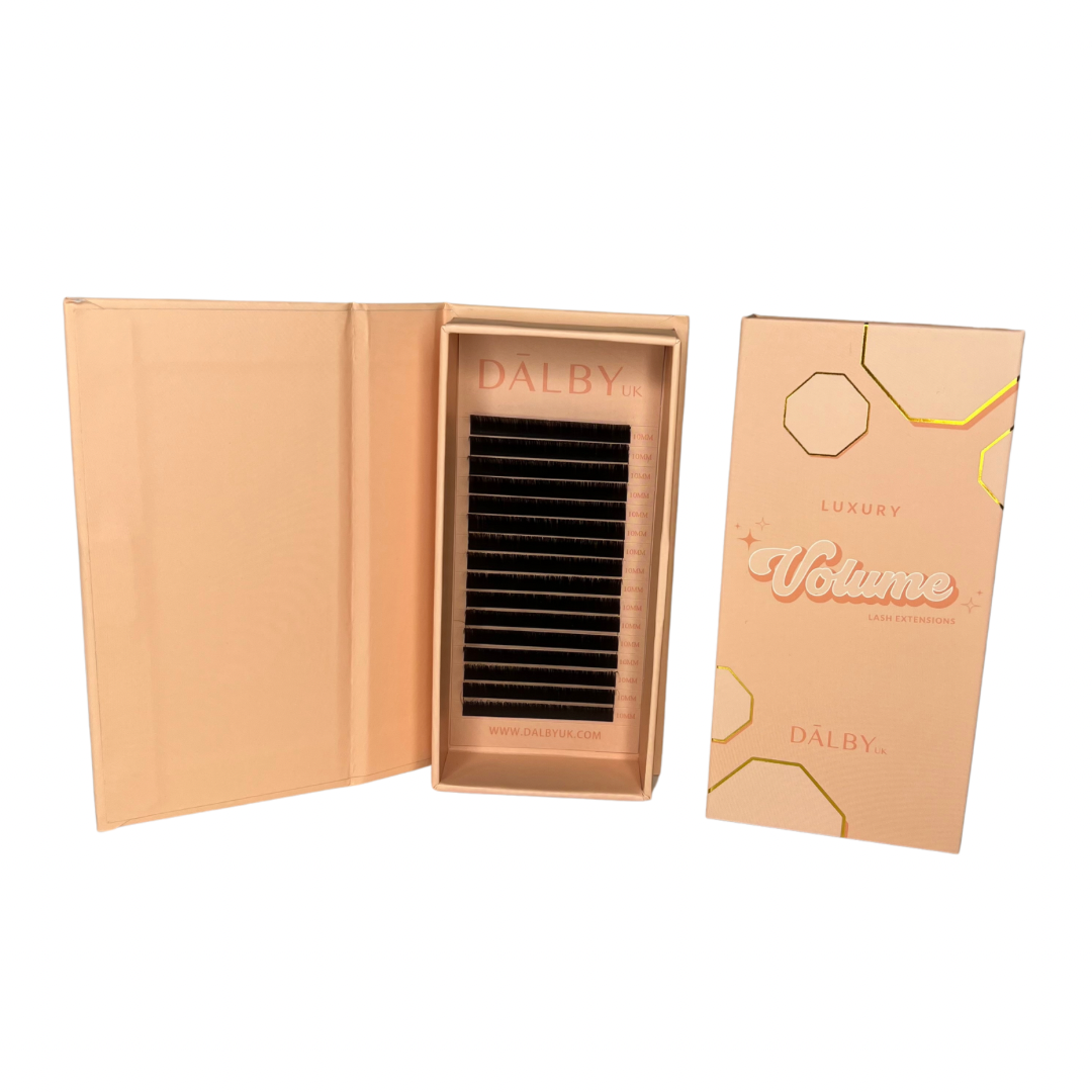 0.05 Luxury Volume Lashes