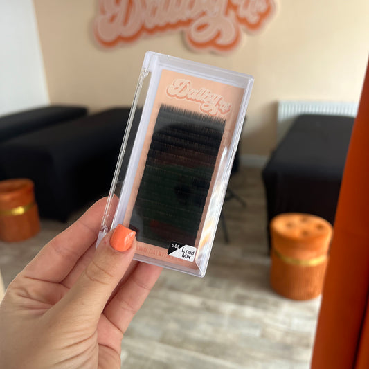 L Curl 0.05 Luxury Volume