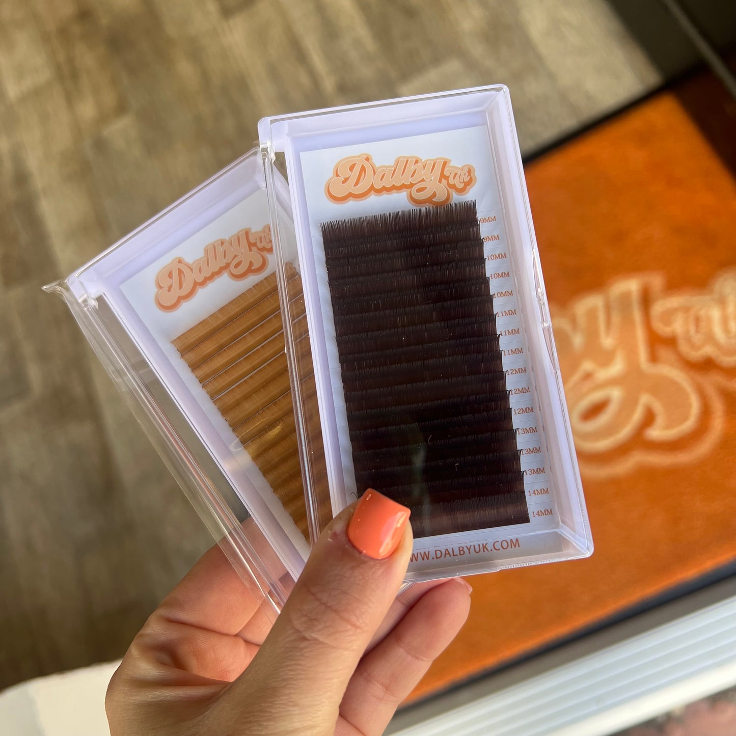 Light Brown D 0.05 mix trays