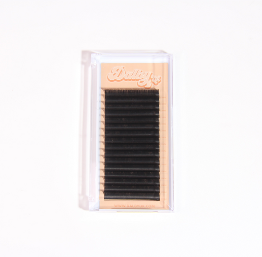0.03 Luxury Volume Lashes